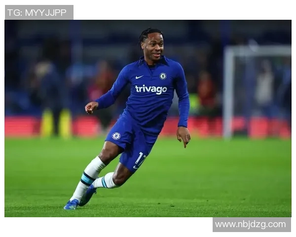 斯特林足球生涯回顾：从切尔西到曼城的光辉历程与成就