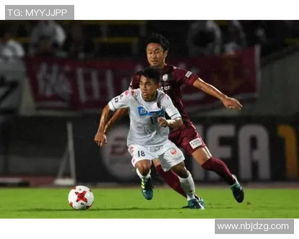 27号球星崛起：从绿茵场到全球偶像的成长历程与成就